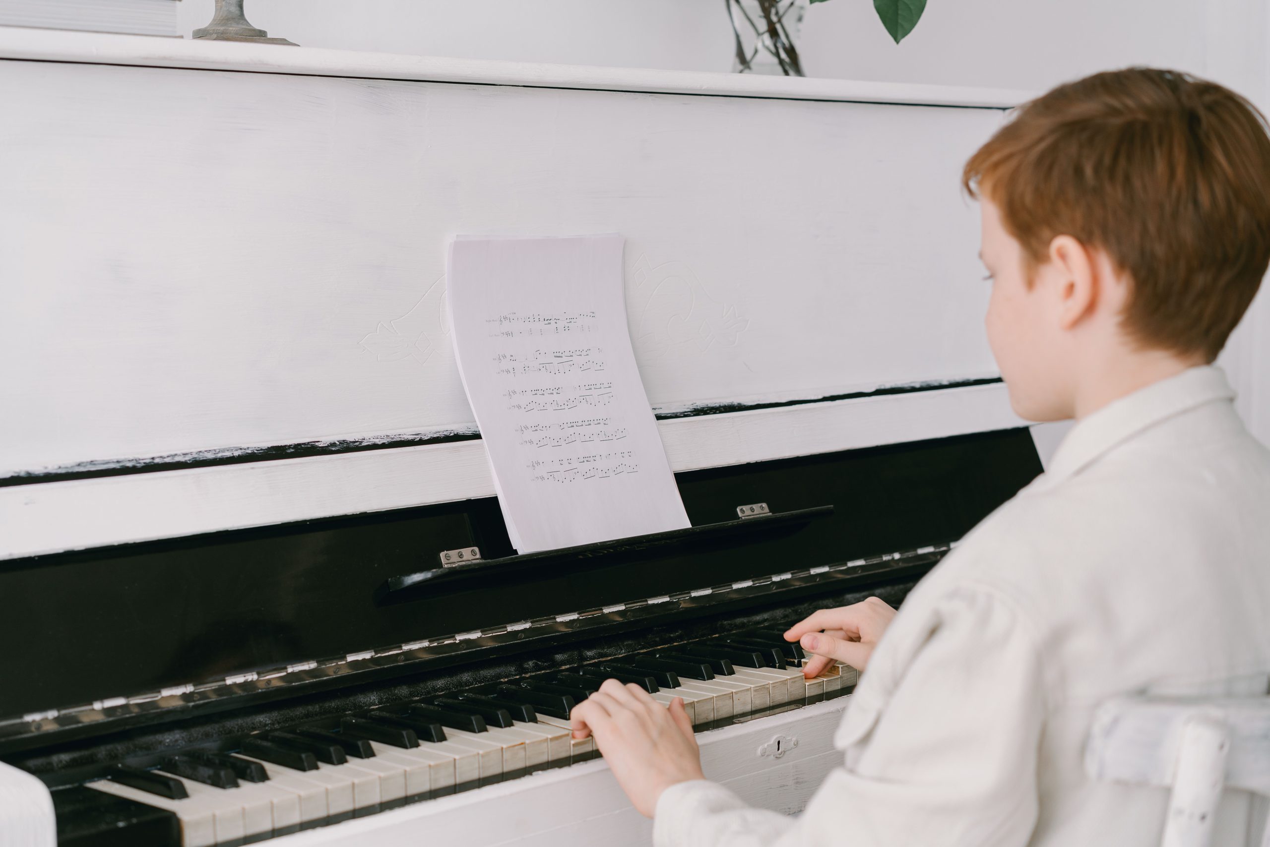 Pour que 2016 rime avec bien-être, prenez des cours de musique avec allegromusique.fr